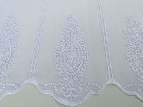 Dorota, fehér alapon fehér, 60 cm